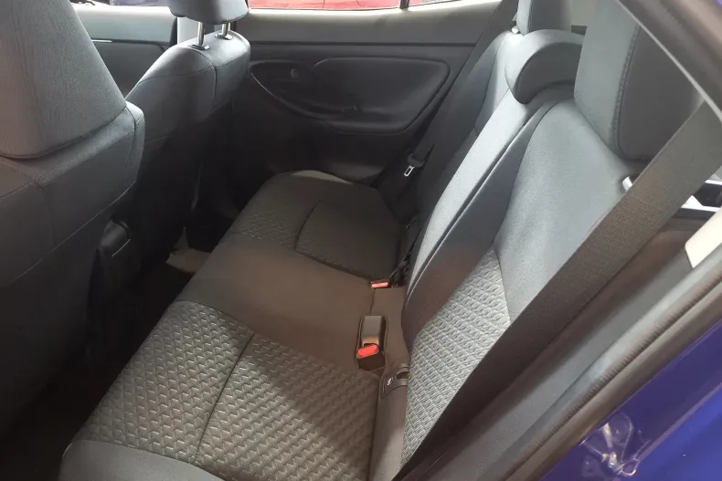 Toyota Yaris Cross din 2025 cu 10 km - oferta TOY145064 - foto 7