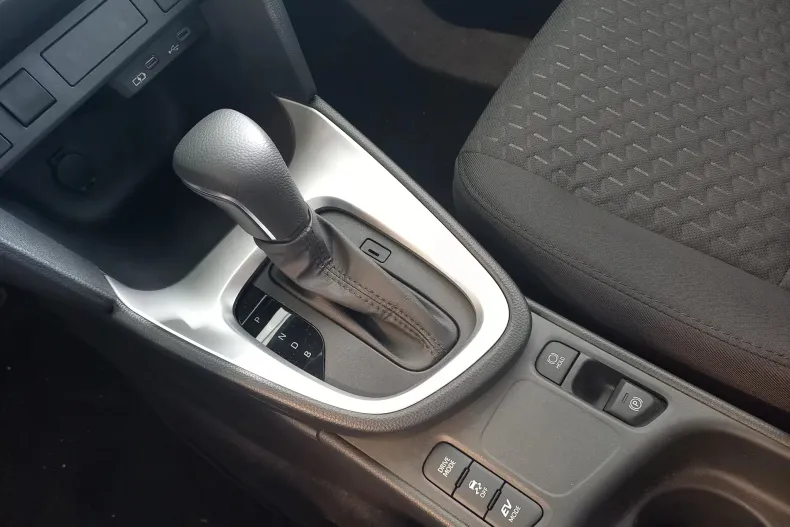 Toyota Yaris Cross din 2025 cu 10 km - oferta TOY145064 - foto 16