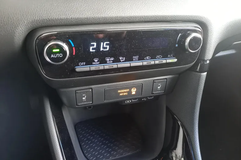 Toyota Yaris din 2025 cu 10 km - oferta TOY145066 - foto 16