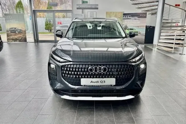 Audi Q3 din 2025 cu 1 km - oferta AUD145070 - foto 1