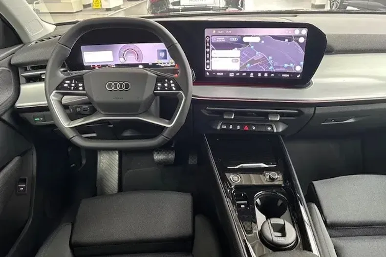 Audi Q3 din 2025 cu 1 km - oferta AUD145070 - foto 5