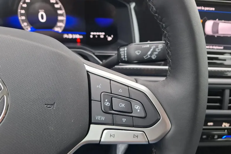 Volkswagen Polo din 2023 cu 41.014 km - oferta VOL145072 - foto 9