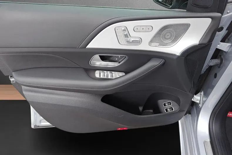 Mercedes-Benz GLE Coupe din 2023 cu 17.353 km - oferta MER145073 - foto 17