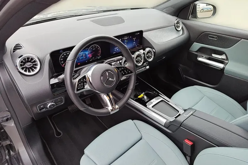 Mercedes-Benz GLA din 2025 cu 13.002 km - oferta MER145074 - foto 9