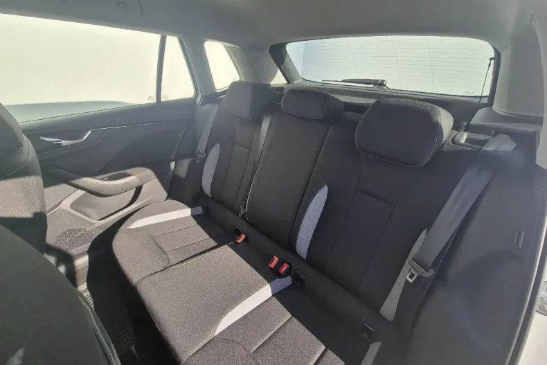 Skoda Kamiq din 2024 cu 26.133 km - oferta SKO145086 - foto 11