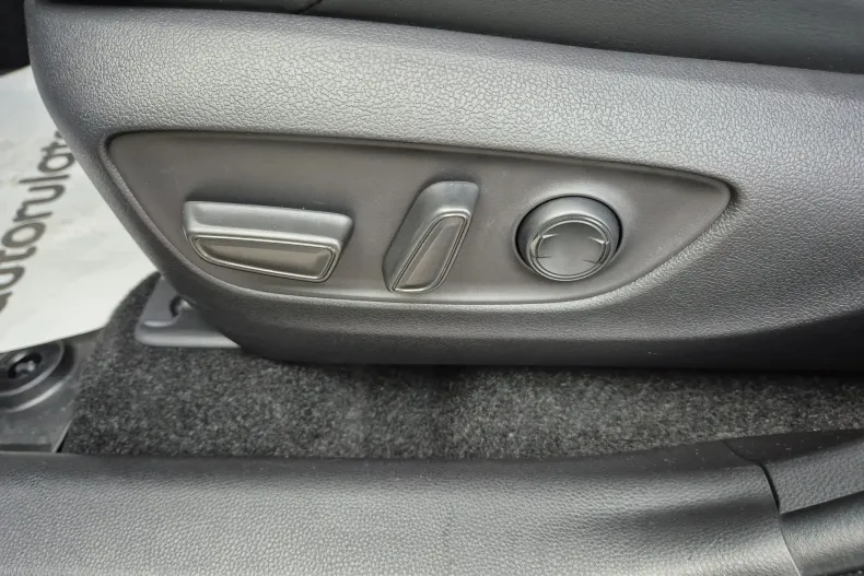 Toyota RAV4 din 2021 cu 44.162 km - oferta TOY145087 - foto 11