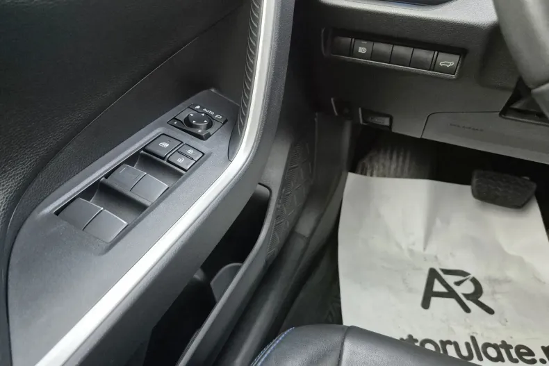 Toyota RAV4 din 2021 cu 44.162 km - oferta TOY145087 - foto 15