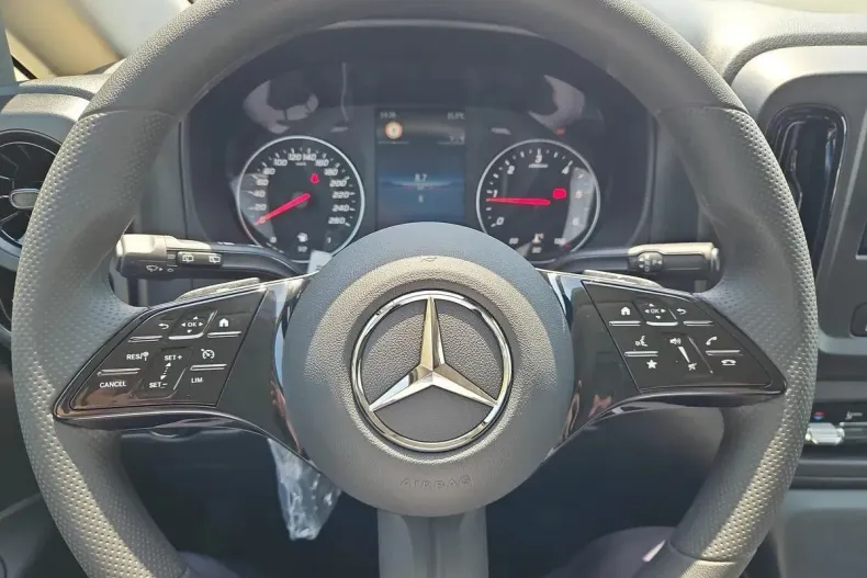 Mercedes-Benz Vito din 2025 cu 0 km - oferta MER145088 - foto 17