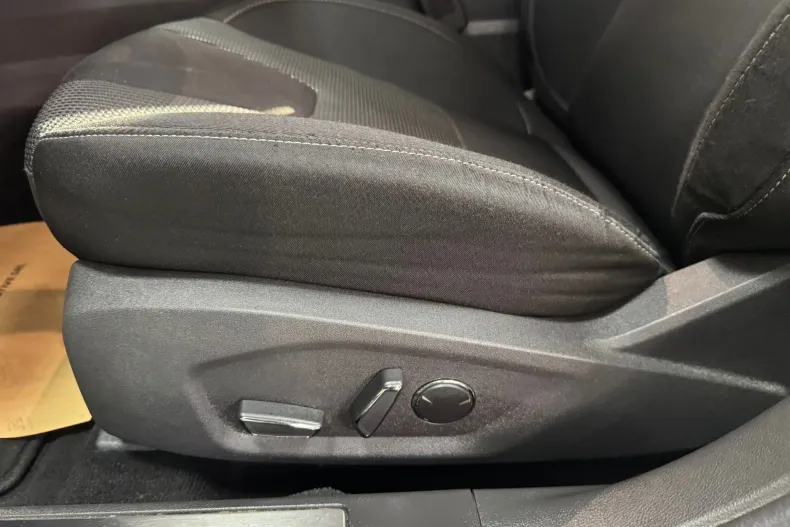 Ford Mondeo din 2019 cu 159.000 km - oferta FOR145089 - foto 9