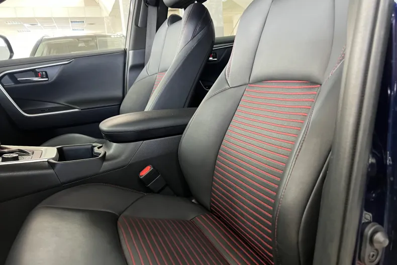 Toyota RAV4 din 2023 cu 103.000 km - oferta TOY145092 - foto 24