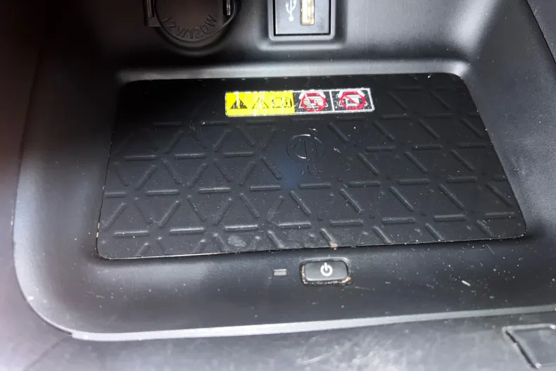 Toyota RAV4 din 2023 cu 103.000 km - oferta TOY145092 - foto 36