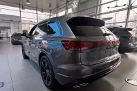 Volkswagen Touareg din 2025 cu 6 km - oferta VOL145093 - foto 4