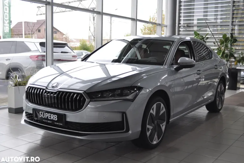 Skoda Superb din 2025 cu 6 km - oferta SKO145104 - foto 2
