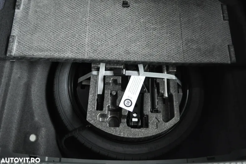 Skoda Superb din 2025 cu 6 km - oferta SKO145104 - foto 13