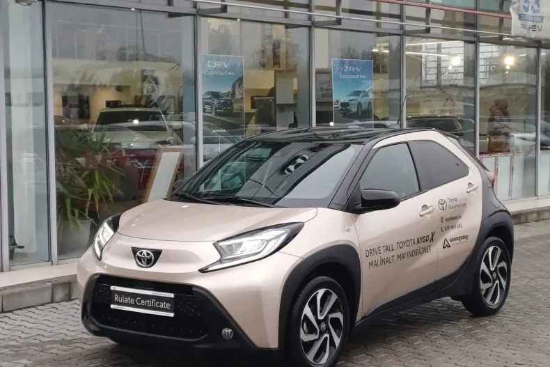 Toyota Aygo (X) din 2025 cu 4.050 km - oferta TOY145110 - foto 2
