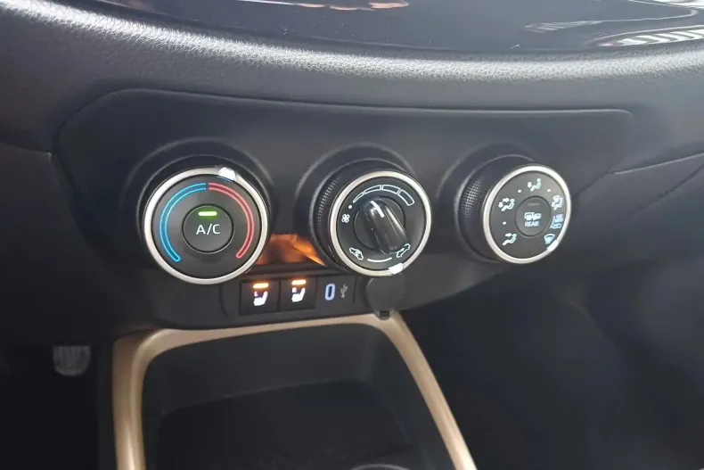 Toyota Aygo (X) din 2025 cu 4.050 km - oferta TOY145110 - foto 18