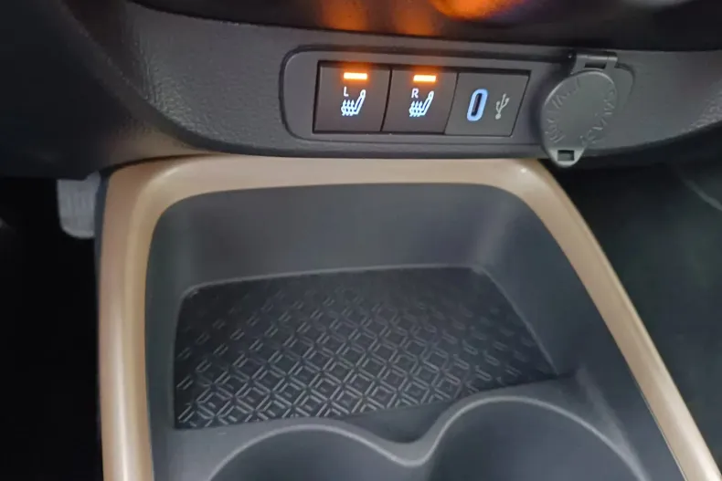 Toyota Aygo (X) din 2025 cu 4.050 km - oferta TOY145110 - foto 19