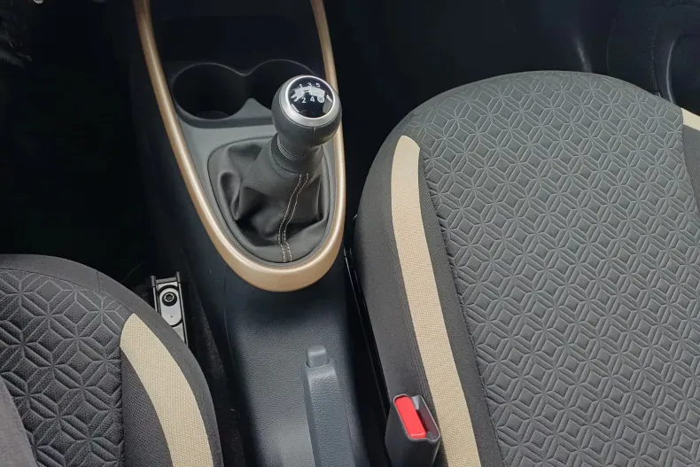 Toyota Aygo (X) din 2025 cu 4.050 km - oferta TOY145110 - foto 20