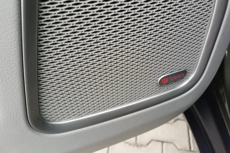 Jeep Compass din 2019 cu 104.379 km - oferta JEE145112 - foto 23