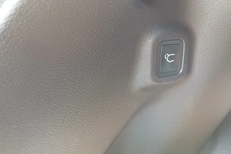 Jeep Compass din 2019 cu 104.379 km - oferta JEE145112 - foto 26