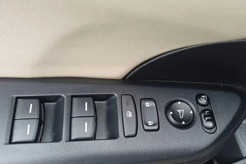 Honda Civic din 2019 cu 77.850 km - oferta HON145113 - foto 11