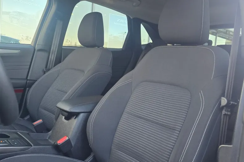 Ford Kuga din 2023 cu 27.275 km - oferta FOR145116 - foto 13