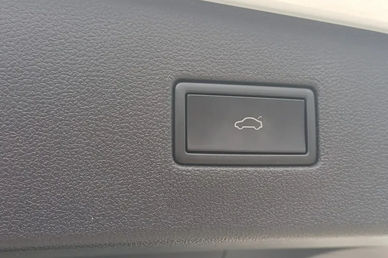 Volkswagen Tiguan din 2024 cu 15.510 km - oferta VOL145117 - foto 9