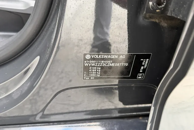 Volkswagen Passat din 2021 cu 66.843 km - oferta VOL145122 - foto 9