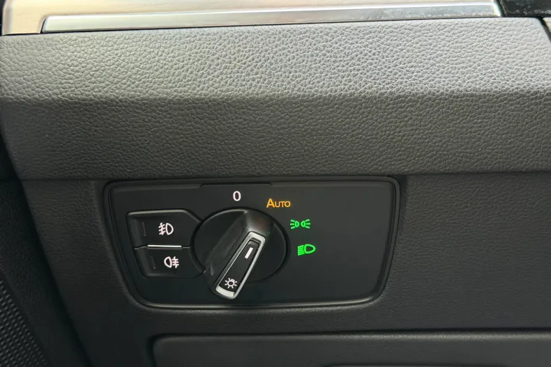 Volkswagen Passat din 2021 cu 66.843 km - oferta VOL145122 - foto 12