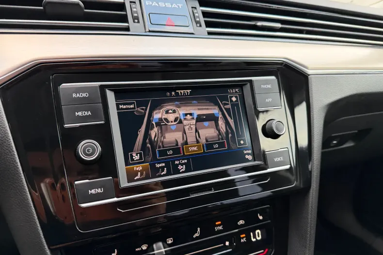 Volkswagen Passat din 2021 cu 66.843 km - oferta VOL145122 - foto 18