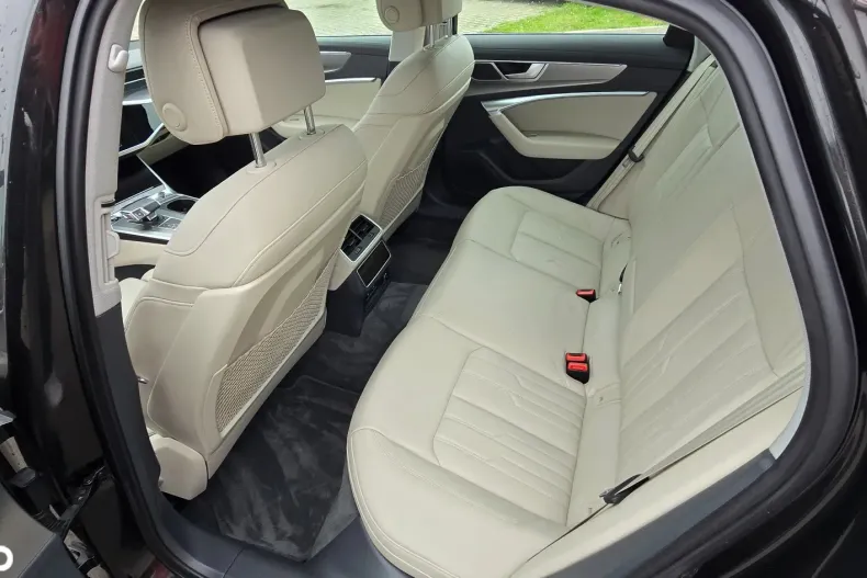 Audi A6 din 2021 cu 54.652 km - oferta AUD145131 - foto 10