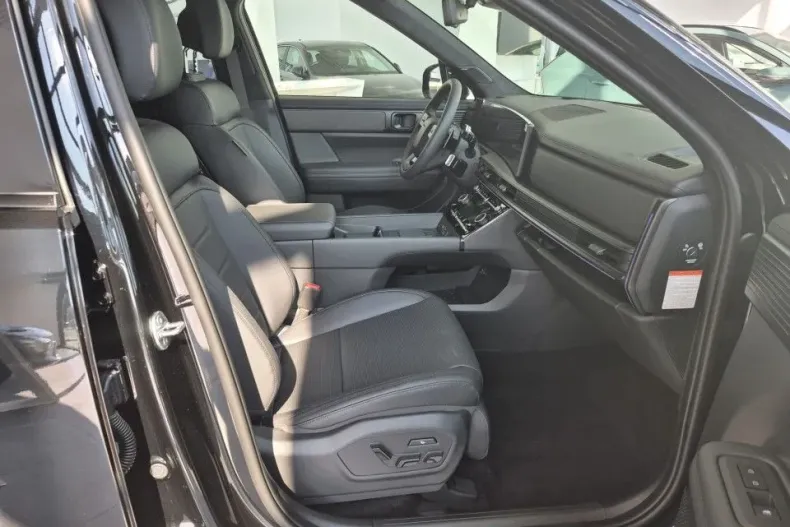 Hyundai SANTA FE din 2025 cu 1 km - oferta HYU145132 - foto 6