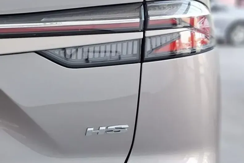 MG HS din 2025 cu 1 km - oferta MG0145133 - foto 7