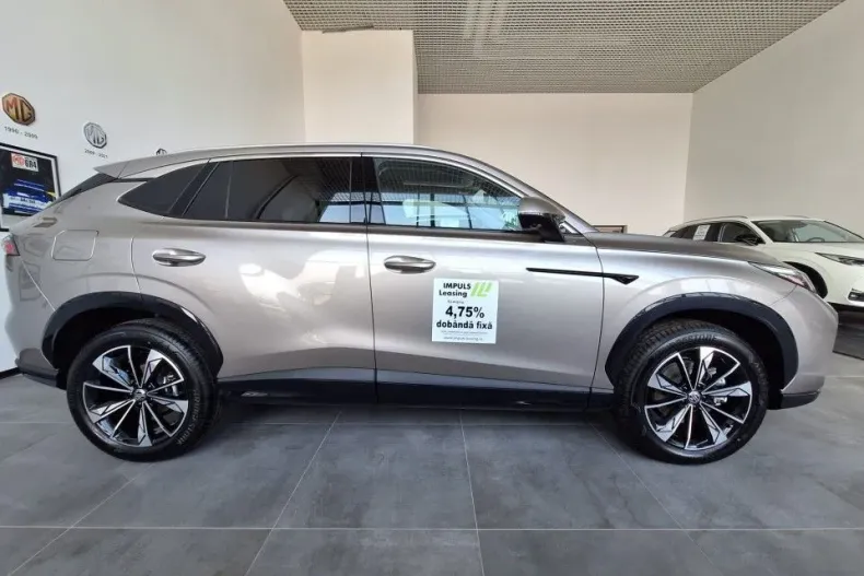 MG HS din 2025 cu 1 km - oferta MG0145133 - foto 10