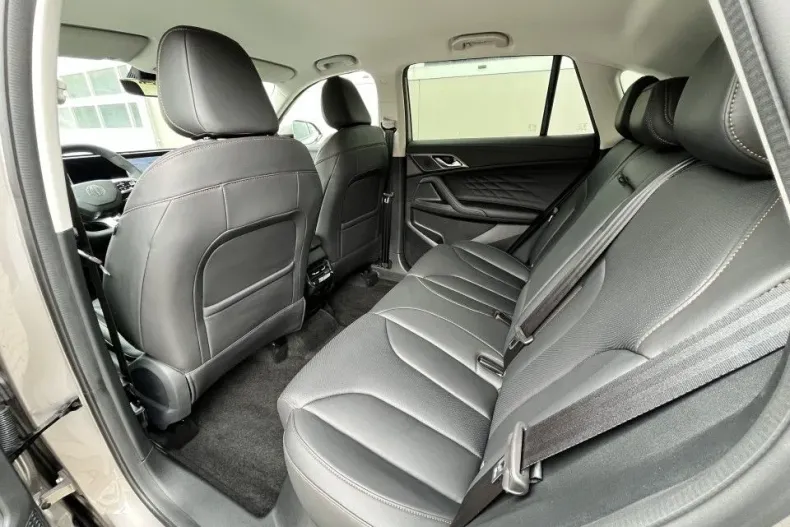 MG HS din 2025 cu 1 km - oferta MG0145133 - foto 26