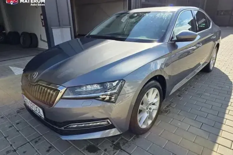 Skoda Superb din 2022 cu 25.000 km - oferta SKO145140 - foto 1