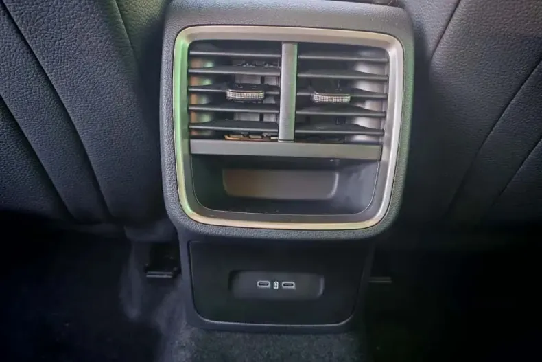 Skoda Octavia din 2025 cu 5 km - oferta SKO145141 - foto 19