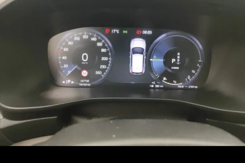 Volvo XC40 din 2021 cu 107.700 km - oferta VOL145144 - foto 7