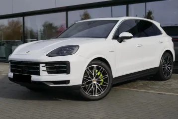 Porsche Cayenne din 2023 - oferta POR145159
