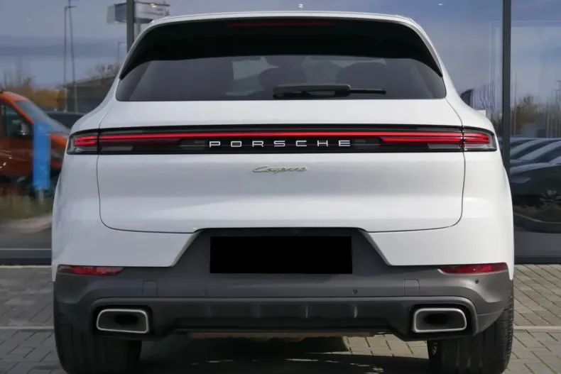 Porsche Cayenne din 2023 cu 22.000 km - oferta POR145159 - foto 4