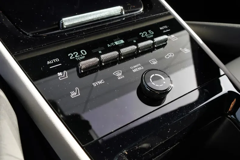 Porsche Cayenne din 2023 cu 22.000 km - oferta POR145159 - foto 21