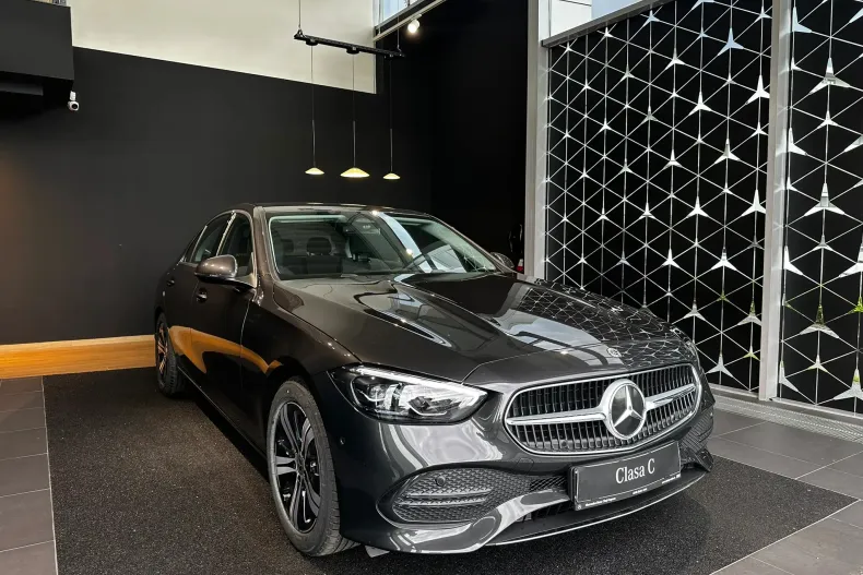 Mercedes-Benz C din 2025 cu 11 km - oferta MER145164 - foto 2