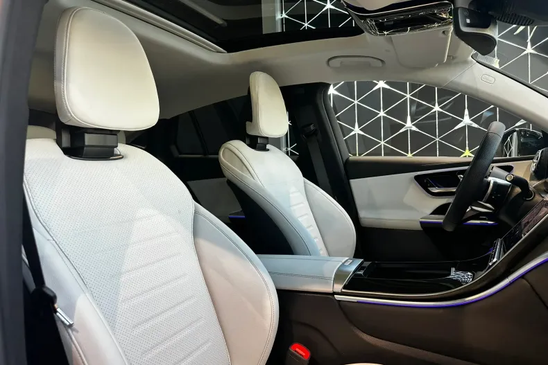 Mercedes-Benz GLC din 2025 cu 6.000 km - oferta MER145169 - foto 13