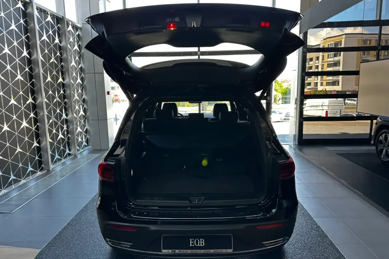Mercedes-Benz EQB din 2025 cu 11 km - oferta MER145171 - foto 11
