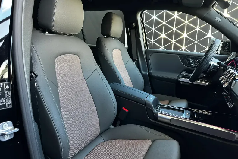 Mercedes-Benz EQB din 2025 cu 11 km - oferta MER145171 - foto 14