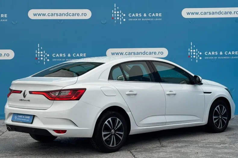 Renault Megane din 2020 cu 38.300 km - oferta REN145182 - foto 4