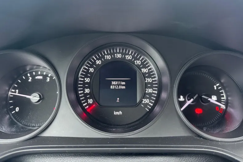 Renault Megane din 2020 cu 38.300 km - oferta REN145182 - foto 6