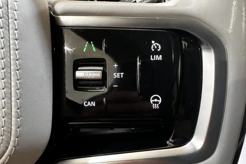 Land Rover Range Rover Velar din 2023 cu 27.201 km - oferta LAN145186 - foto 11