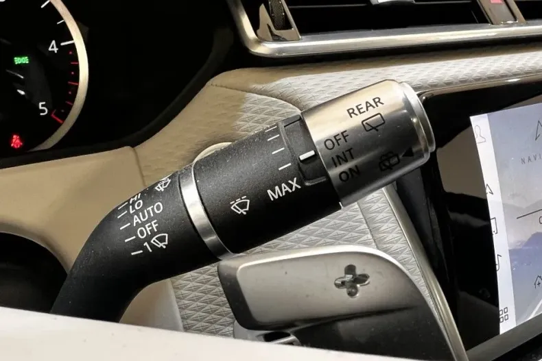 Land Rover Range Rover Velar din 2023 cu 27.201 km - oferta LAN145186 - foto 14