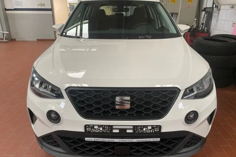 Seat Arona din 2025 cu 5 km - oferta SEA145187 - foto 1